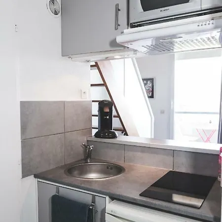 James Cook - Fairytale Factory Apartment *